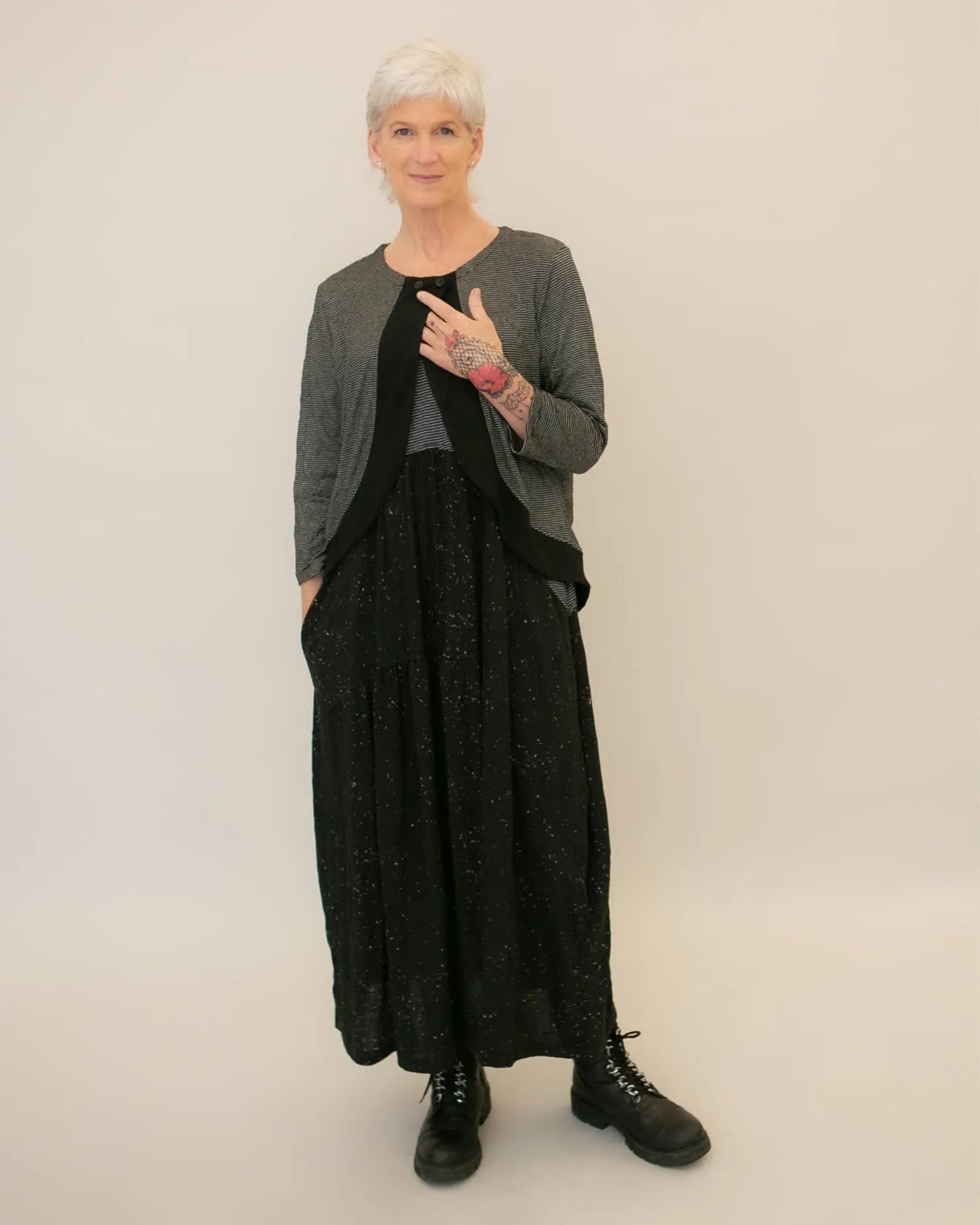 Intermix - Crinkle Bolero Jacket, Black -