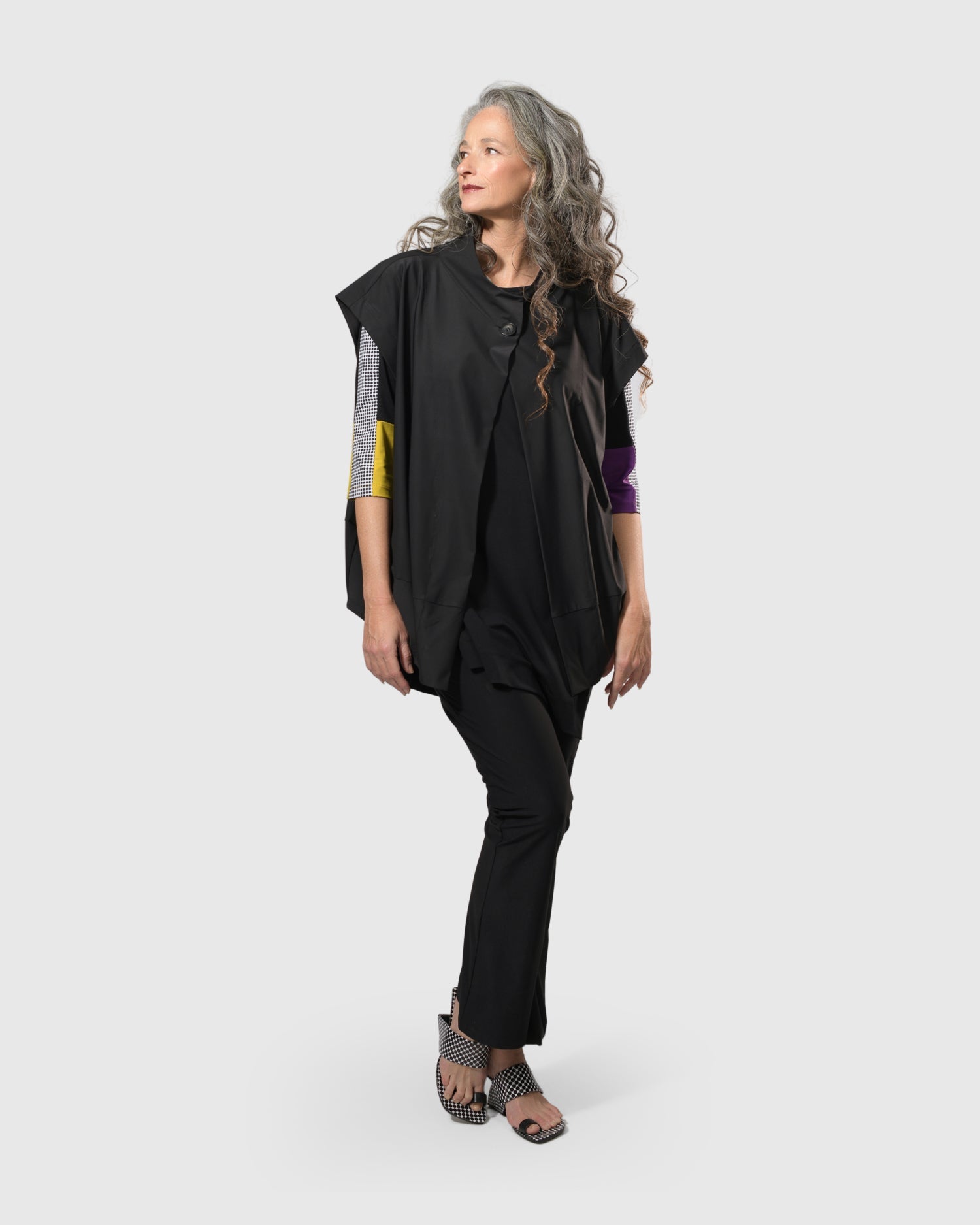 Intermix - Essential Tekbika Go-To Vest Jacket, Black -