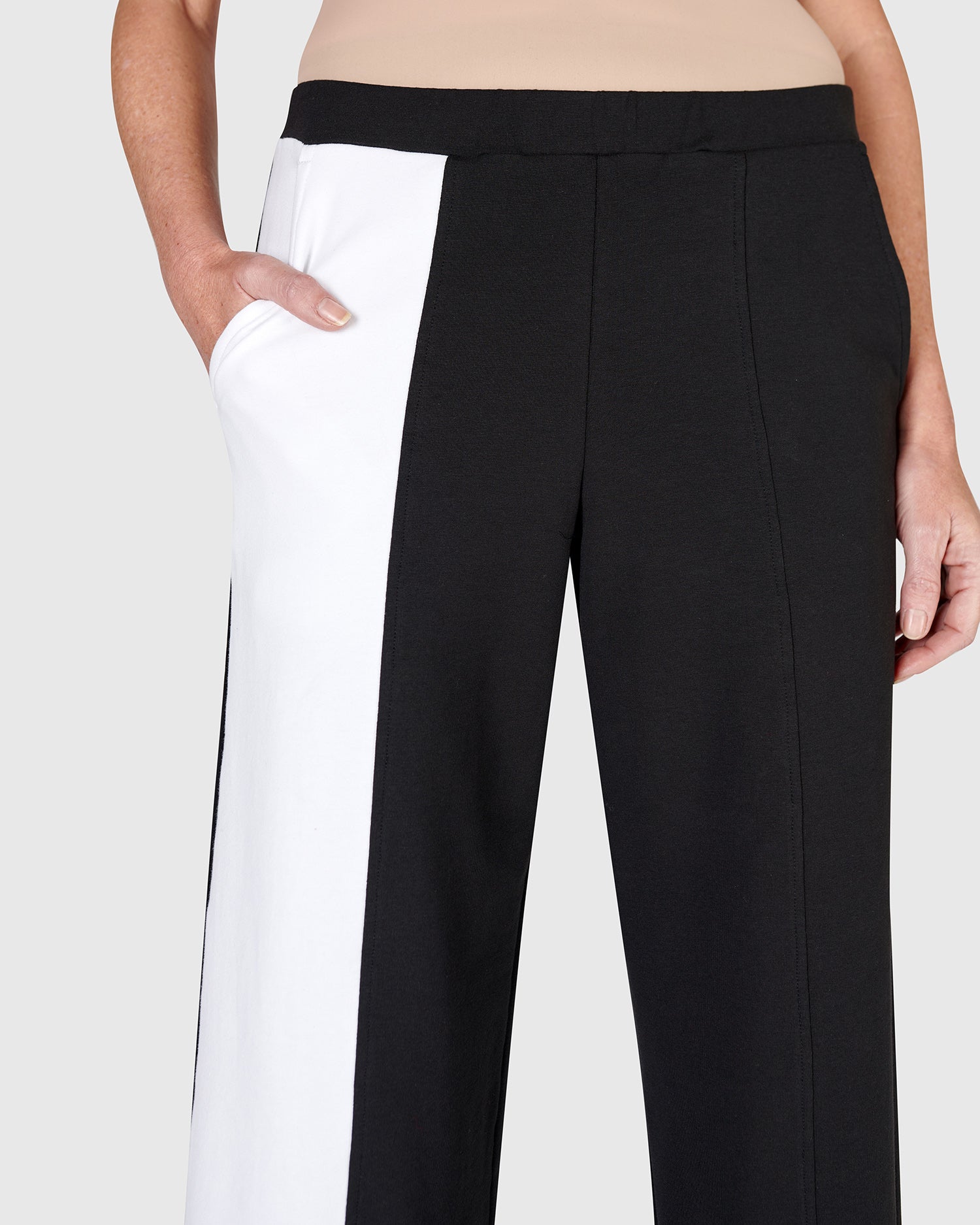 Intermix - Olivia Lounge Pants, Black/White -
