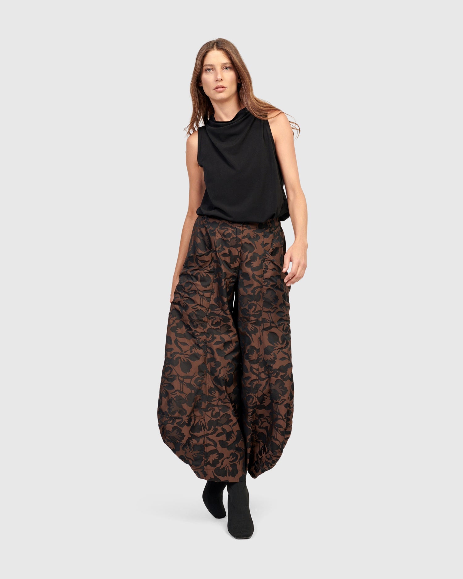 Intermix - Essential Sleeveless Tunic Tee, Black -