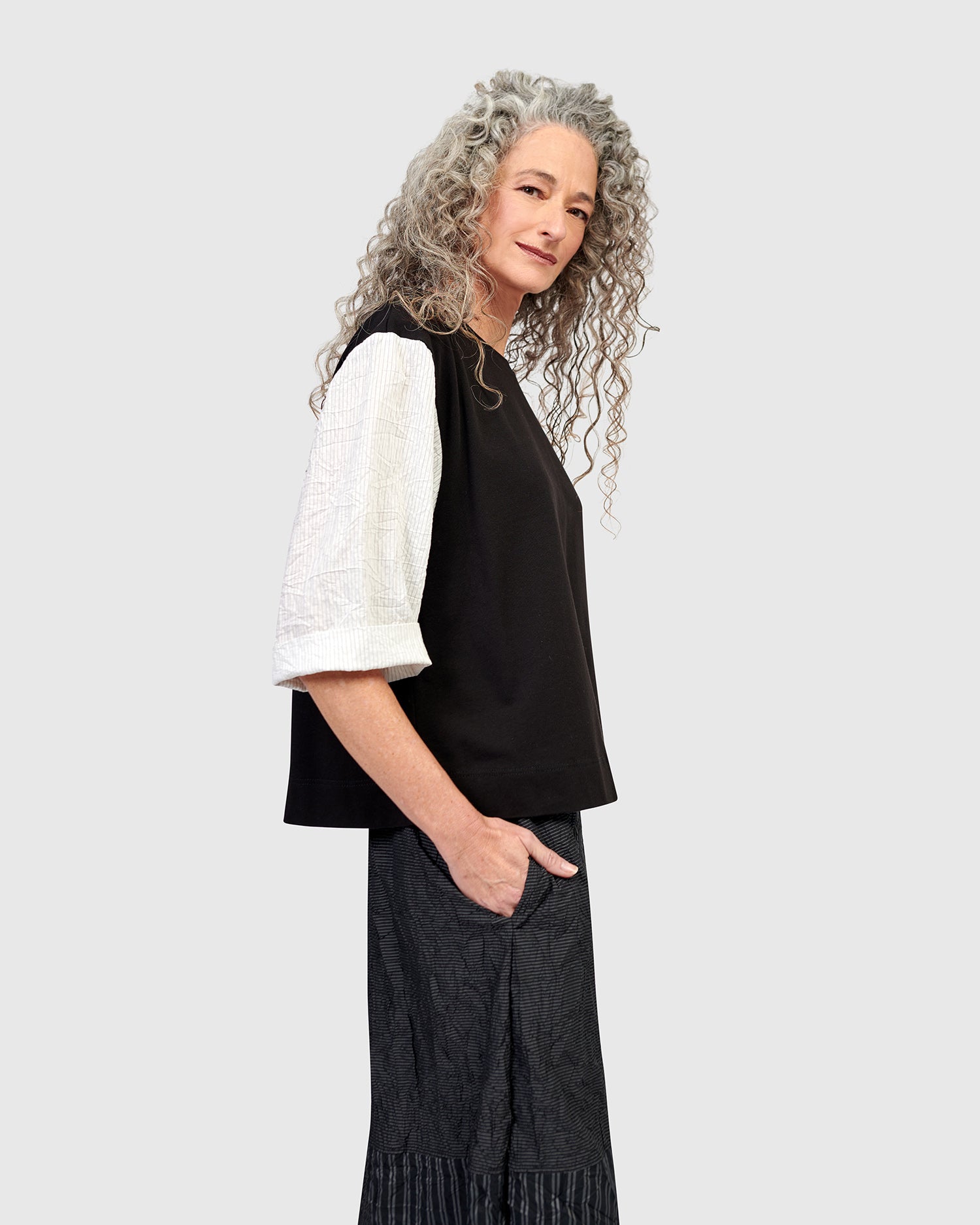 Intermix - Urban Jakarta Top, Mono -