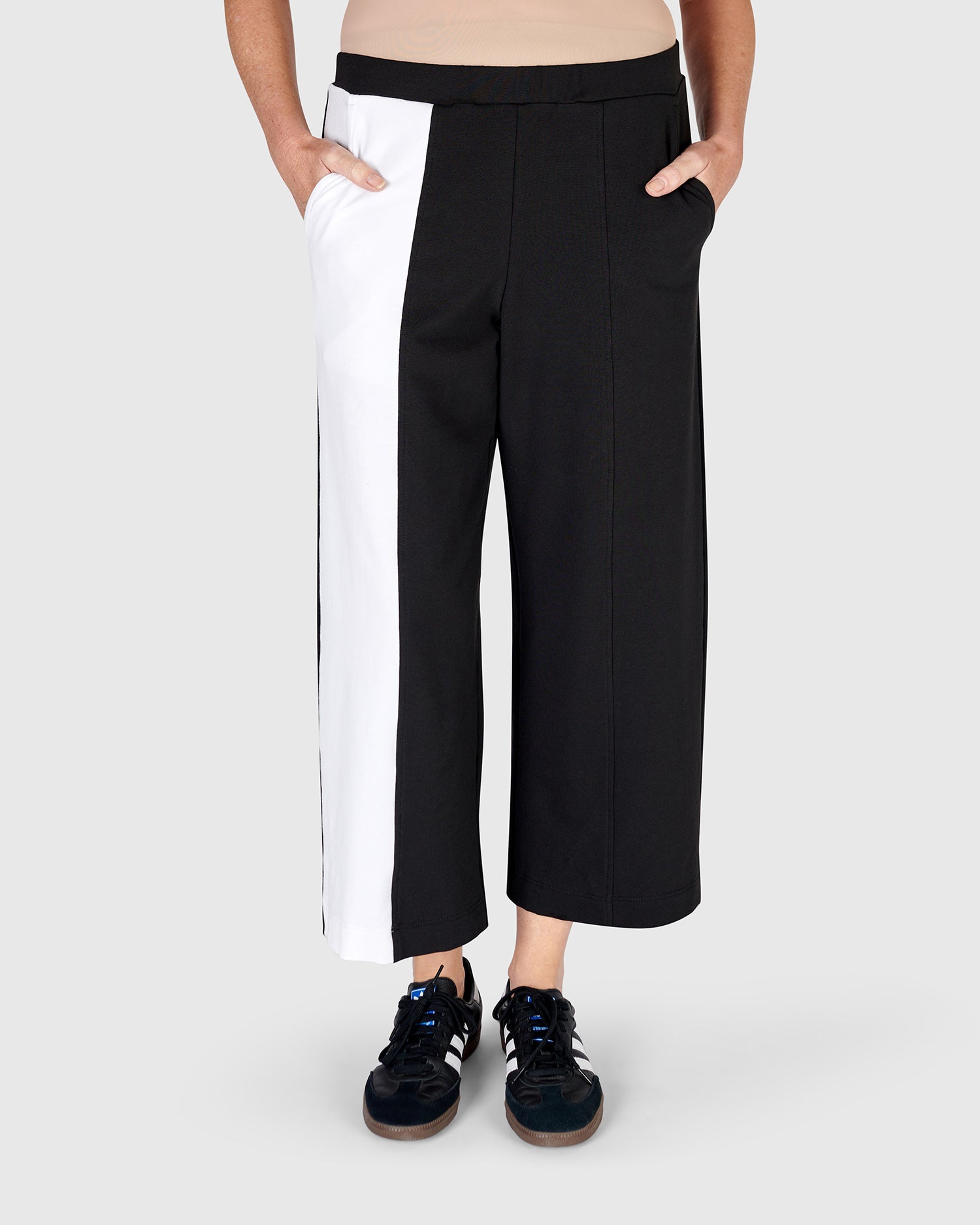 Intermix - Olivia Lounge Pants, Black/White - 