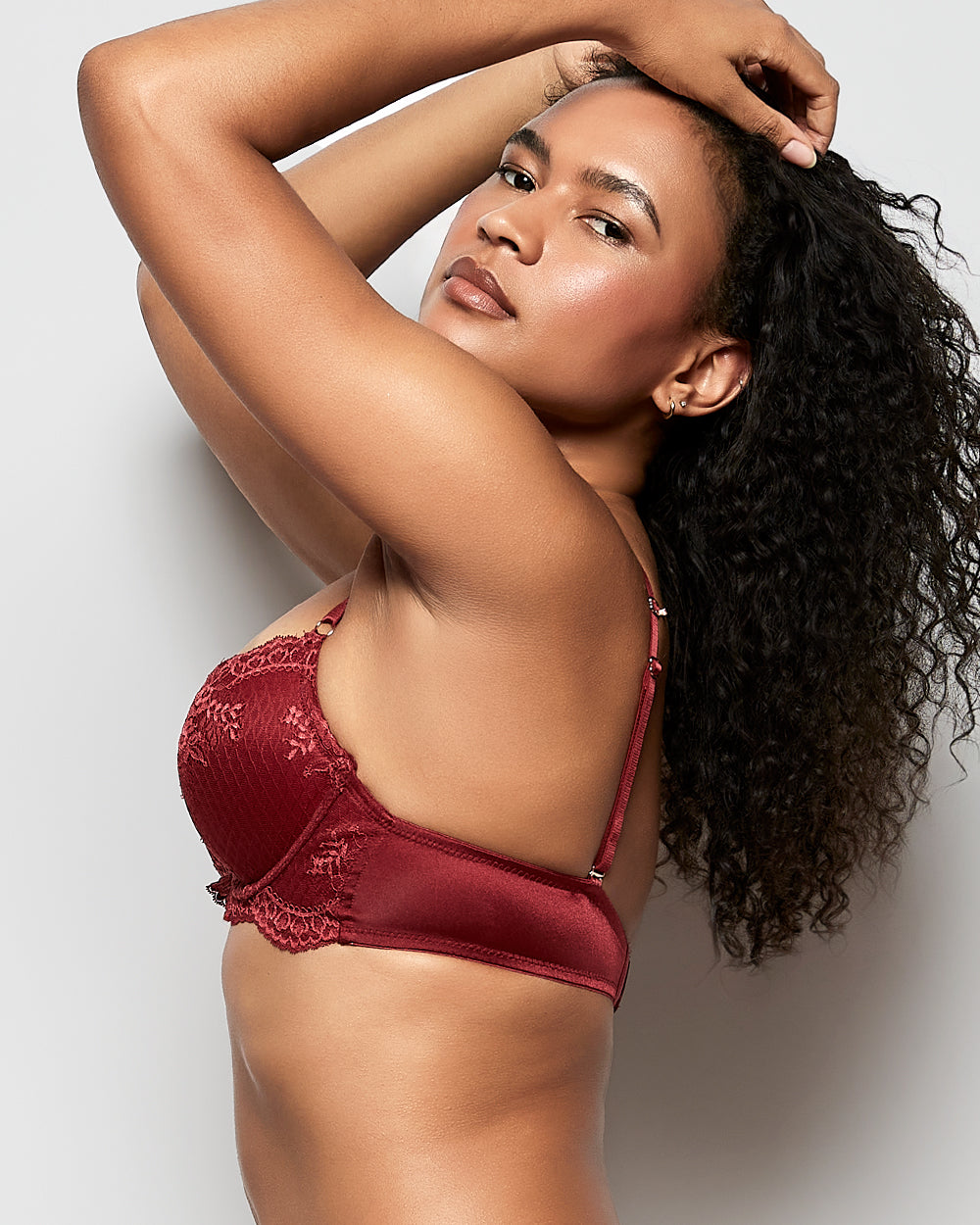 Intermix - Push Up Bra with Lace Overlay in Opulent Red - 