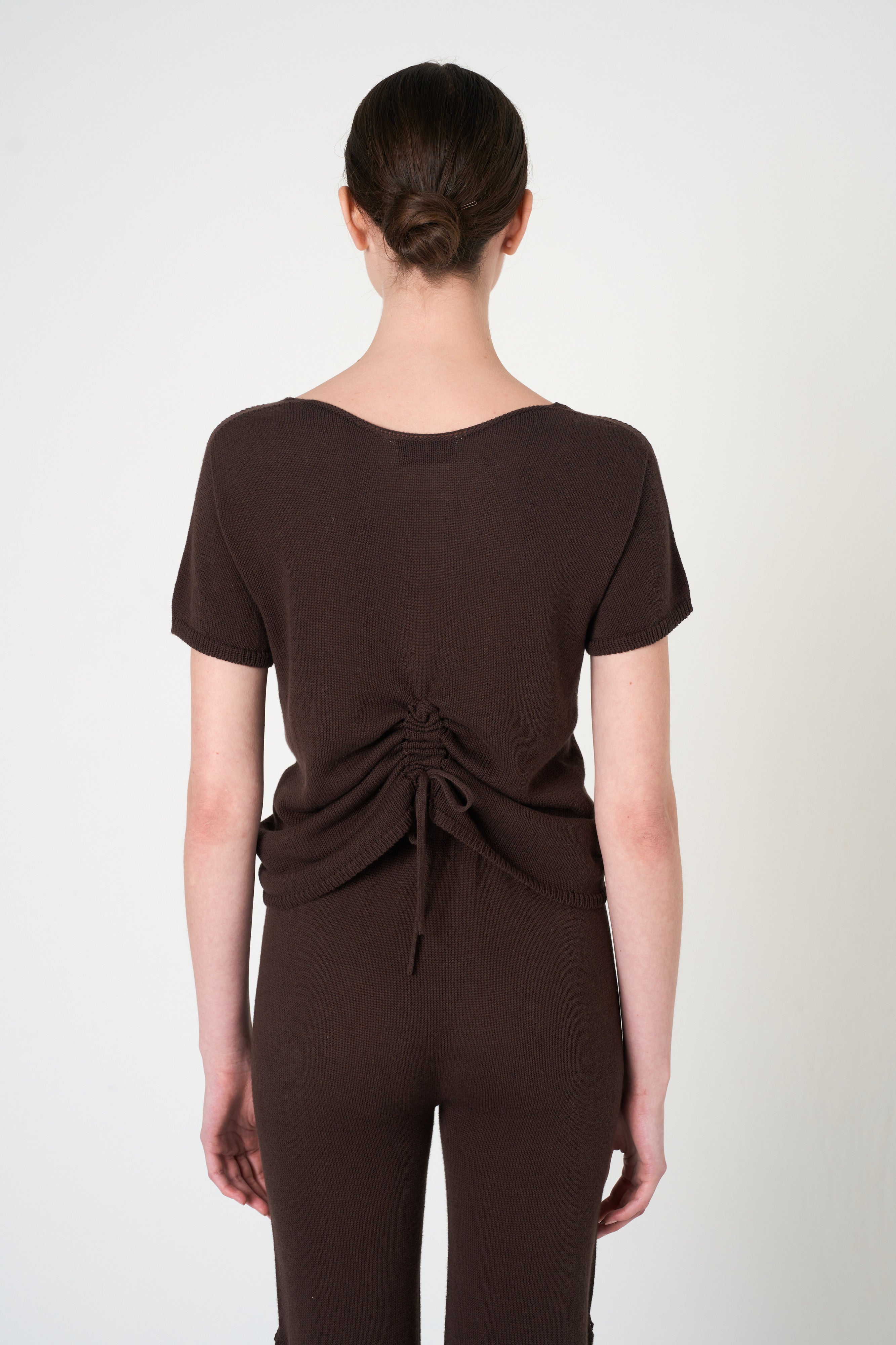 Intermix - Short Sleeve Top in Brown - 