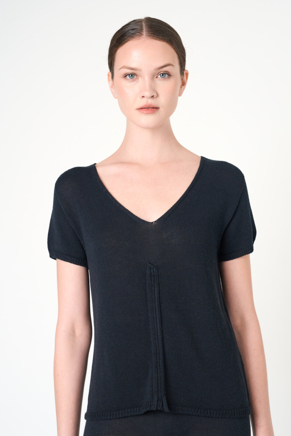 Intermix - Short Sleeve Top in Black - 