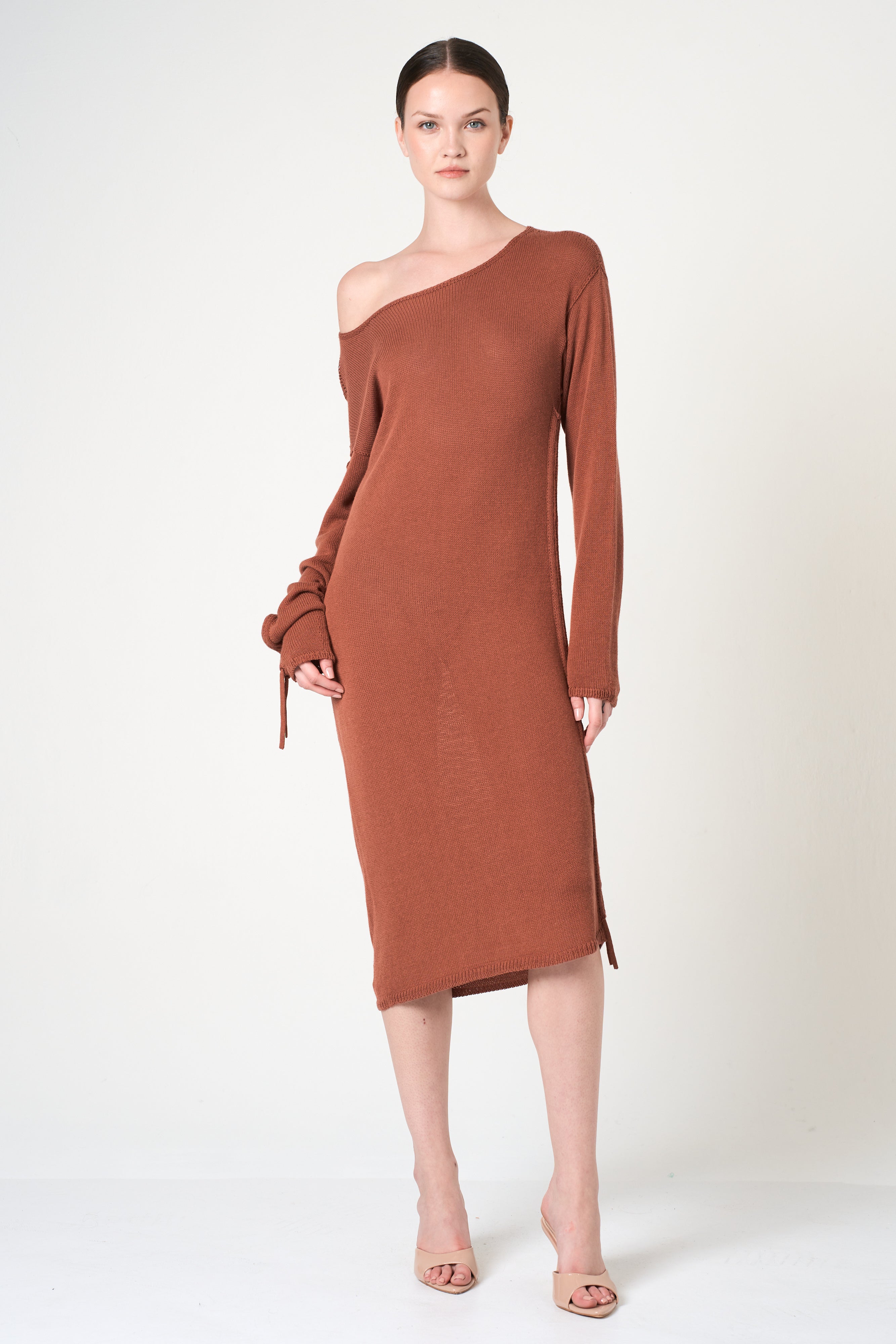 Intermix - Long Sleeve Dress in Brick - 