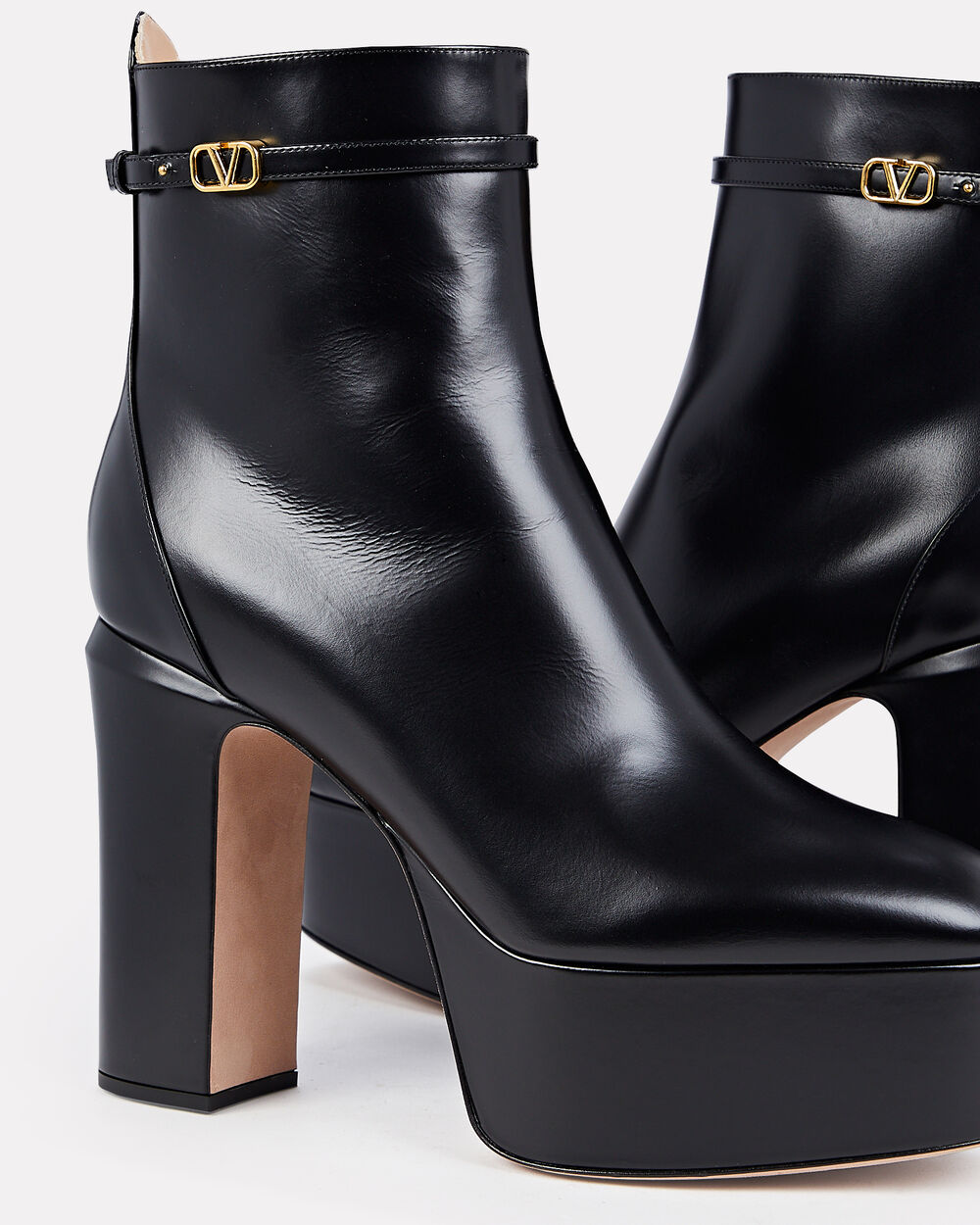 Tan Go Patent Leather Platform Ankle Boots in Black - Valentino Garavani