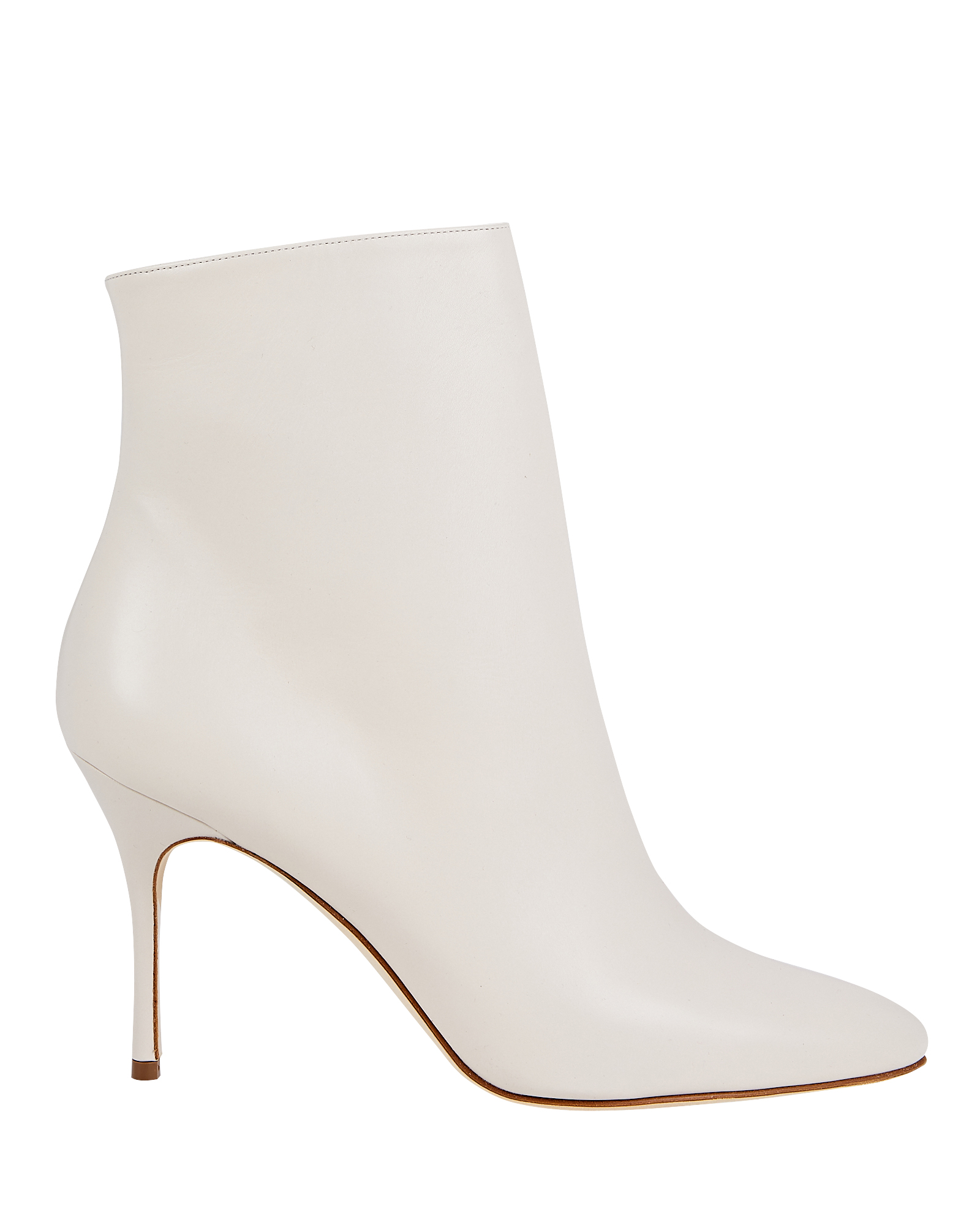 Manolo Blahnik Insopo 90 Leather Ankle Boots In White | INTERMIX®