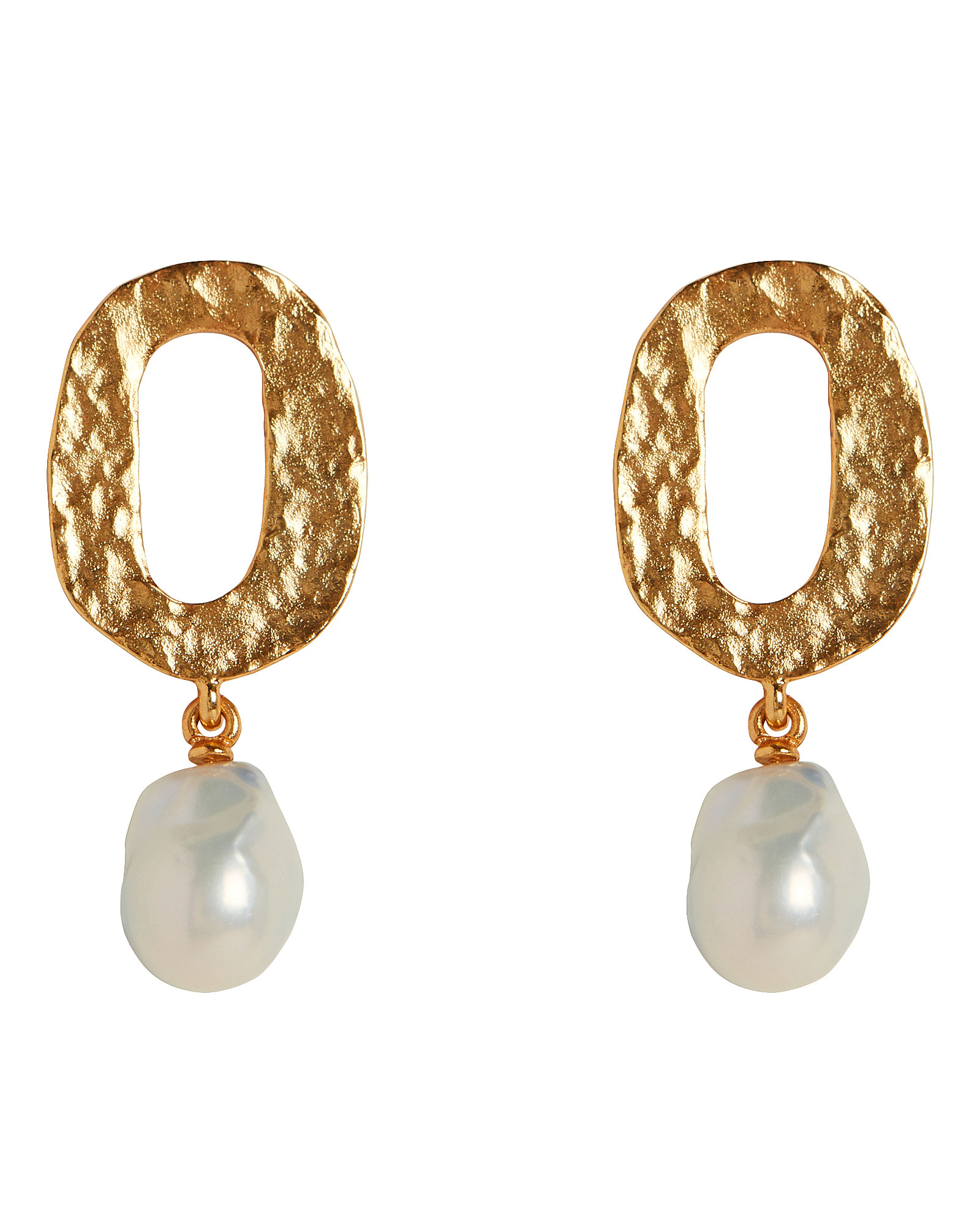 Oscar de la Renta | Baroque Pearl Hammered Gold Earrings | INTERMIX®